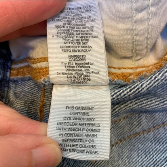 Free People Denim A-Line Mini Skirt Destructed Size 26 Blue Distressed - Picture 5 of 7